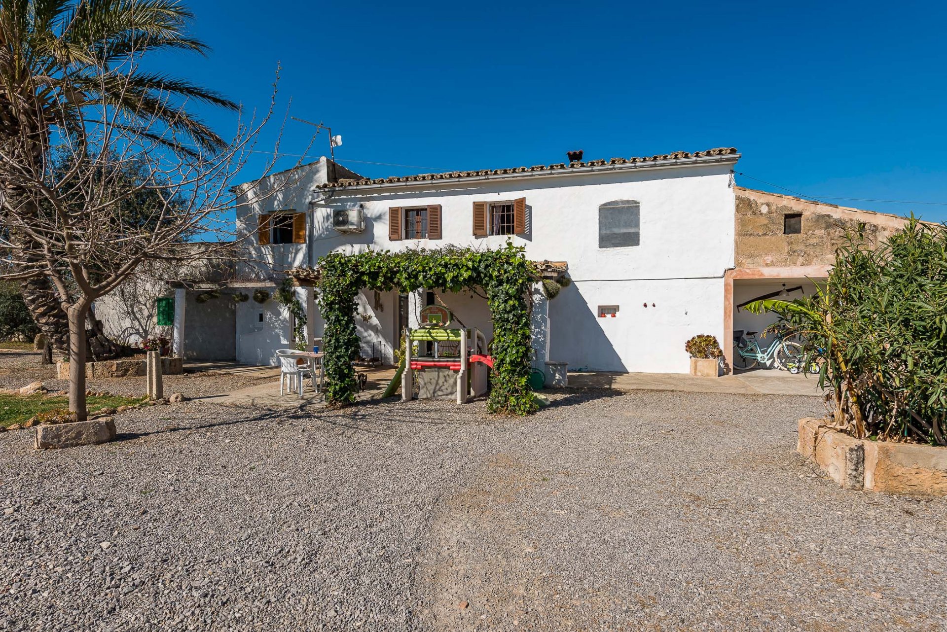 Finca Pollenca, Mallorca, Espanja 4 makuuhuonetta, 251 m2 No. 33453