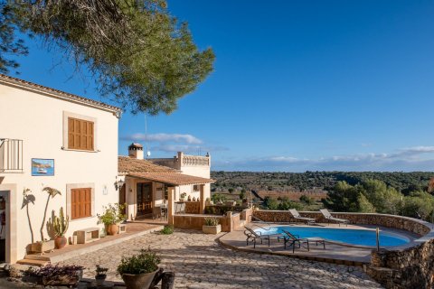 Finca for sale in Cala Murada, Mallorca, Spain 4 bedrooms, 326 sq.m. No. 32924 - photo 21