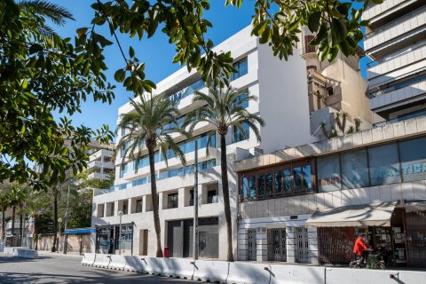 Apartment for sale Palma de Majorca, Mallorca, Spain 2 bedrooms, 150 sq.m. No. 33204 - photo 1