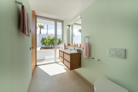 Villa for sale in Santa Ponsa, Mallorca, Spain 5 bedrooms, 466 sq.m. No. 32681 - photo 12