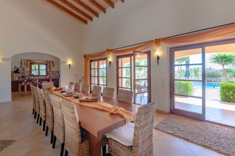 Finca for sale in Santanyi, Mallorca, Spain 6 bedrooms, 596 sq.m. No. 32743 - photo 4