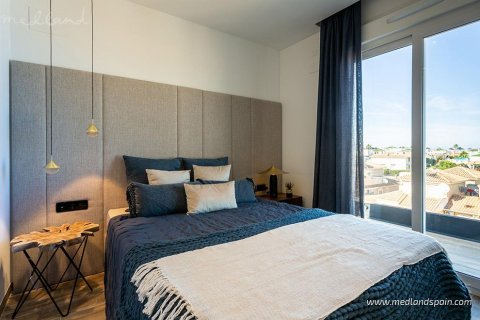 Apartment for sale in Punta Prima, Menorca, Spain 3 bedrooms, 86 sq.m. No. 9504 - photo 8