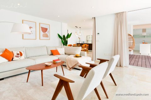 Villa for sale in Altea, Alicante, Spain 5 bedrooms, 238 sq.m. No. 9283 - photo 9