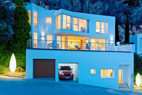 Villa for sale in Altea, Alicante, Spain 5 bedrooms, 238 sq.m. No. 9283 - photo 3