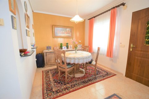 Townhouse for sale in Playa Flamenca II, Alicante, Spain 2 bedrooms, 97 sq.m. No. 35312 - photo 5