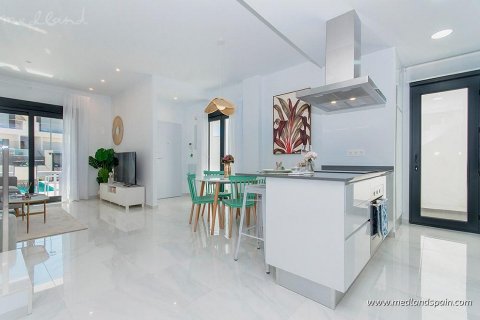 Villa for sale in Polop, Alicante, Spain 3 bedrooms, 124 sq.m. No. 35554 - photo 4