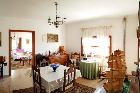 Villa for sale in Santa Margalida, Mallorca, Spain 4 bedrooms, 765 sq.m. No. 34665 - photo 8