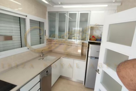 Apartment for sale in San Antonio De Portmany, Ibiza, Spain 1 bedroom, 71 sq.m. No. 36026 - photo 14