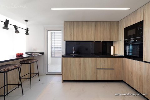 Apartment for sale in Punta Prima, Alicante, Spain 3 bedrooms, 94 sq.m. No. 34622 - photo 10