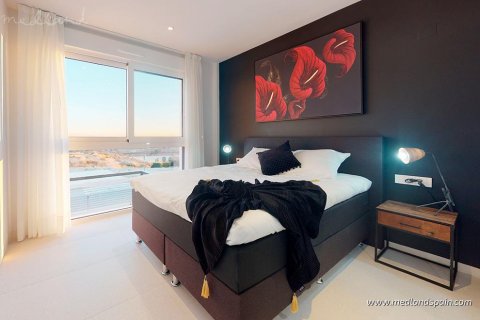 Villa for sale in El Campello, Alicante, Spain 3 bedrooms, 119 sq.m. No. 34560 - photo 9