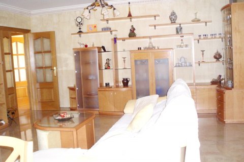 Villa for sale in Orihuela, Alicante, Spain 4 bedrooms, 240 sq.m. No. 34443 - photo 10