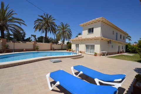 Villa for sale in Cabo Roig, Alicante, Spain 4 bedrooms, 276 sq.m. No. 35304 - photo 2