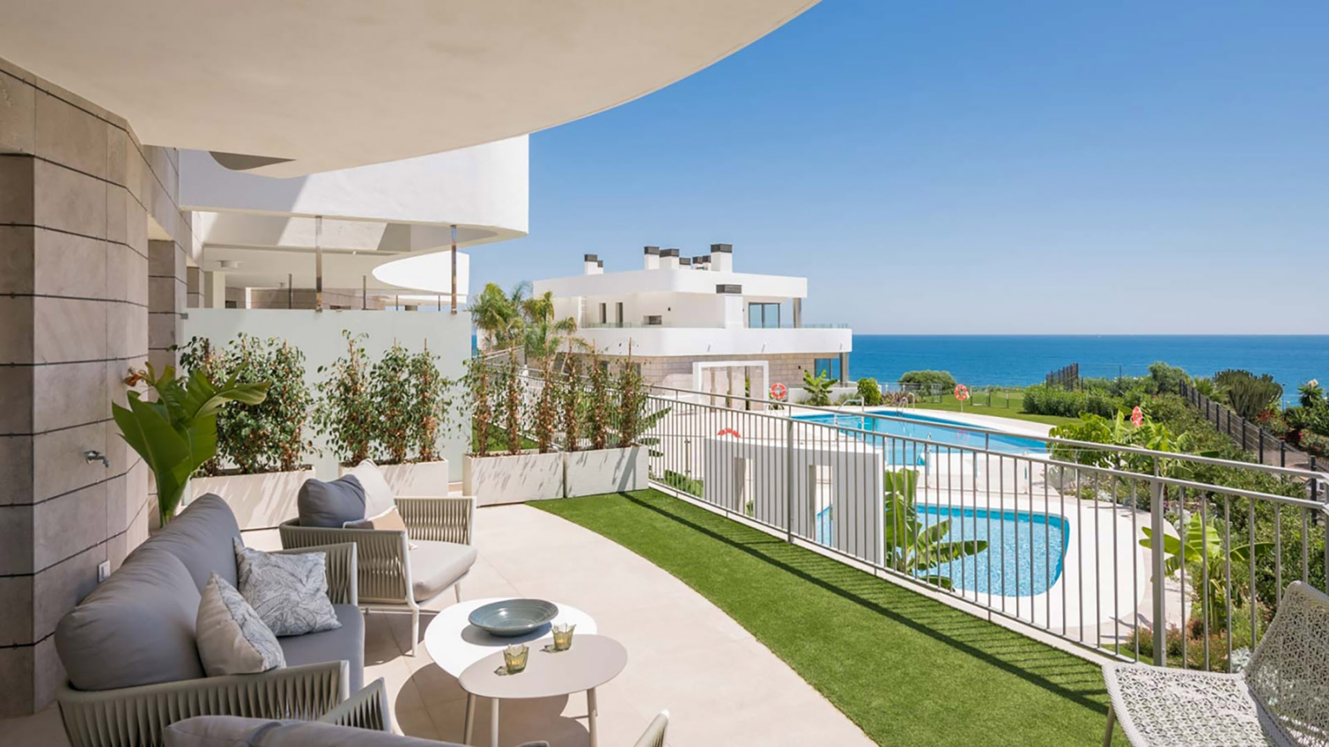 Жилой комплекс Aria by the beach в Лас Лагунас Де Михас, Малага, Испания №36628
