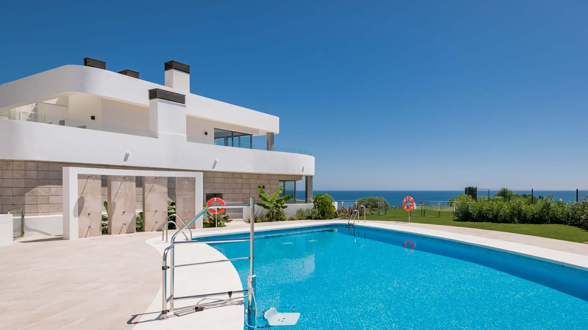 Жилой комплекс Aria by the beach в Лас Лагунас Де Михас, Малага, Испания №36628