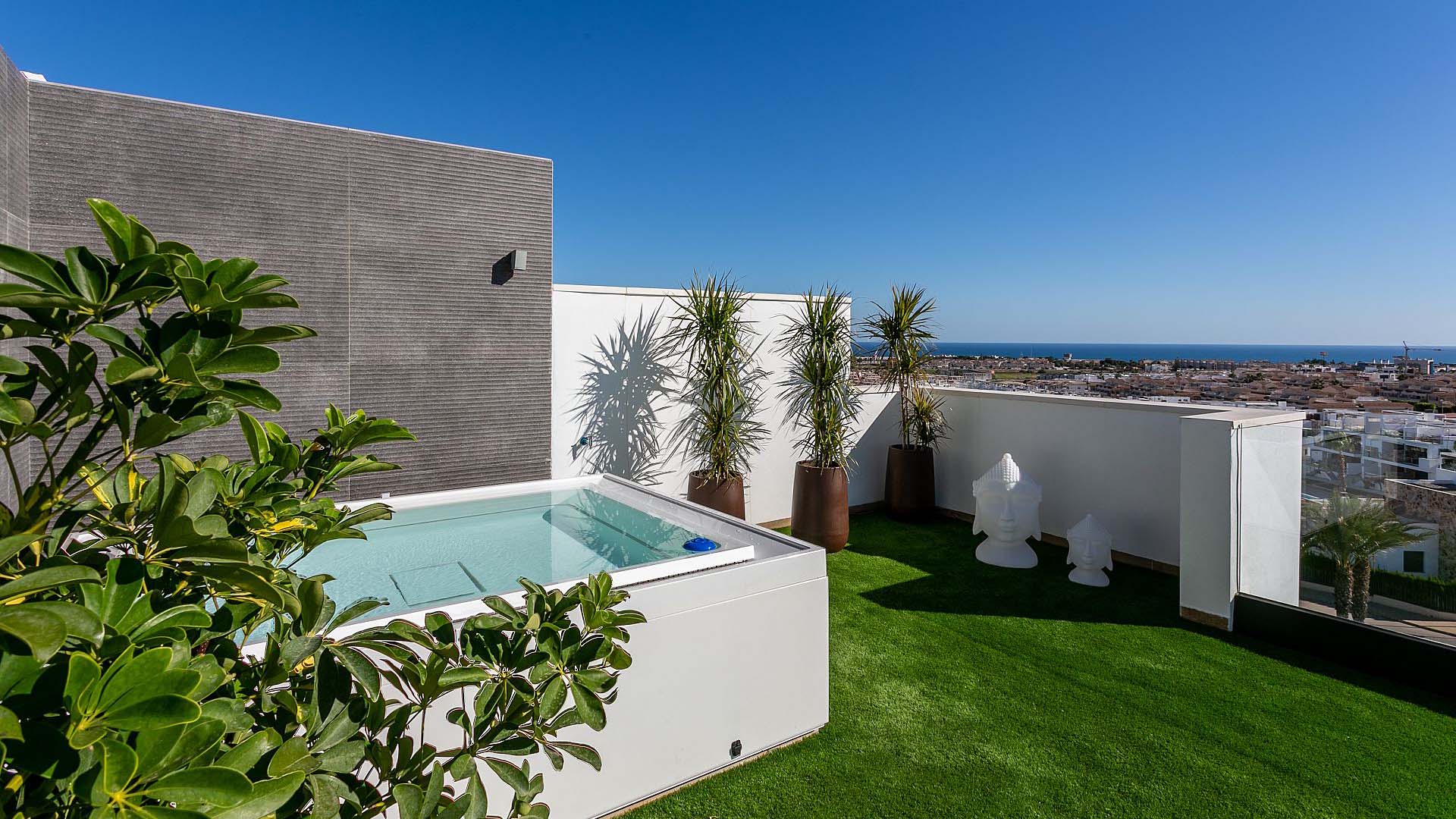 Bali en Torrevieja, Alicante, España No. 36769