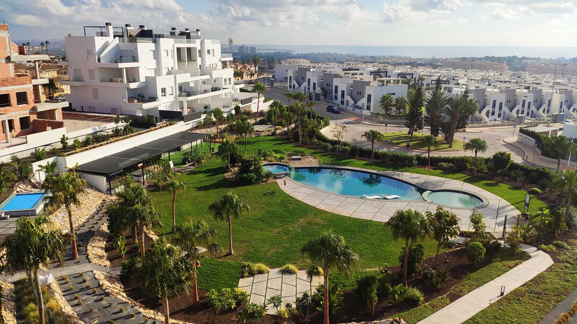 Bali en Torrevieja, Alicante, España No. 36769