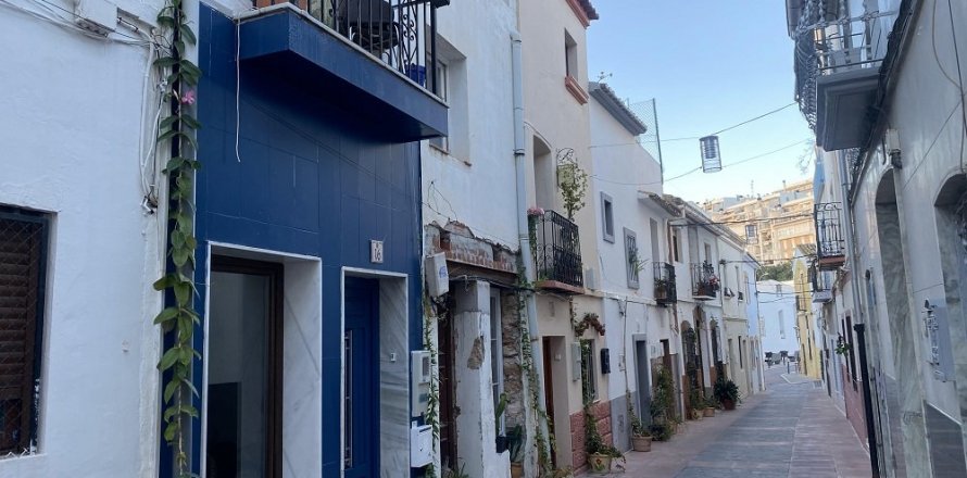 Townhouse in Calpe, Alicante, Spain 2 bedrooms, 102 sq.m. No. 36233