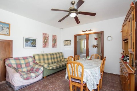 Townhouse for sale in Es Castell, Menorca, Spain 3 bedrooms, 125 sq.m. No. 23561 - photo 6