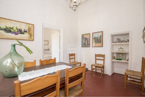 House for sale in Ciutadella De Menorca, Menorca, Spain 4 bedrooms, 300 sq.m. No. 23780 - photo 4