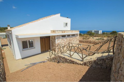 Villa for sale in Es Mercadal, Menorca, Spain 3 bedrooms, 165 sq.m. No. 23757 - photo 6