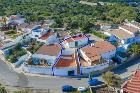 Townhouse for sale in Es Castell, Menorca, Spain 3 bedrooms, 125 sq.m. No. 23561 - photo 3