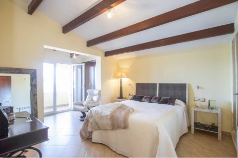 Villa for sale in Mahon, Menorca, Spain 4 bedrooms, 249 sq.m. No. 23791 - photo 7