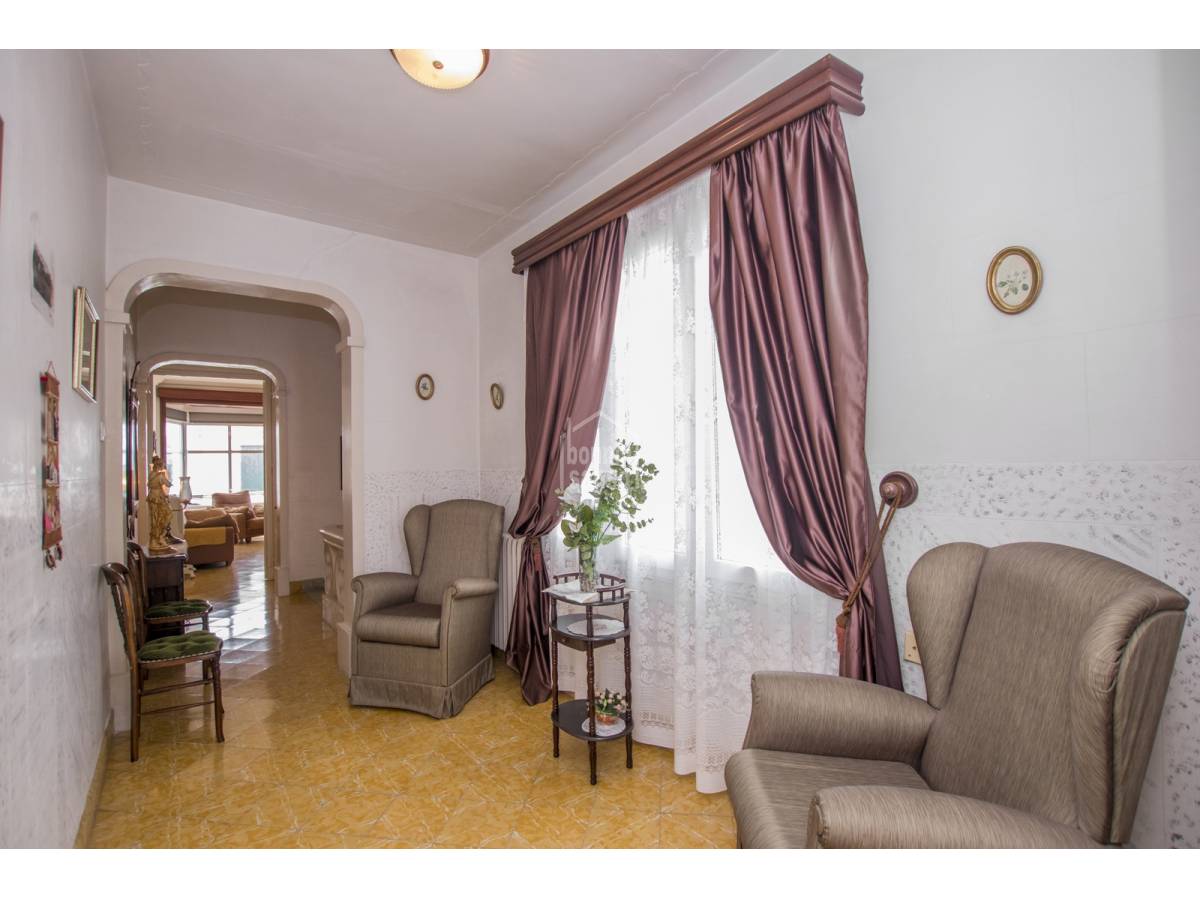 Townhouse in Alaior, Menorca, Spain 5 bedrooms, 277 sq.m. No. 23949