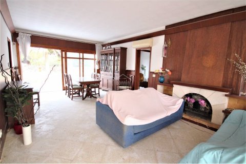 Villa for sale in Ciutadella De Menorca, Menorca, Spain 3 bedrooms, 165 sq.m. No. 23972 - photo 3