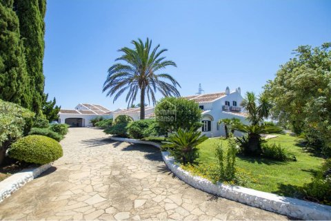 Land plot for sale in San Jaime Mediterraneo, Menorca, Spain 7 bedrooms, 30000 sq.m. No. 27966 - photo 1