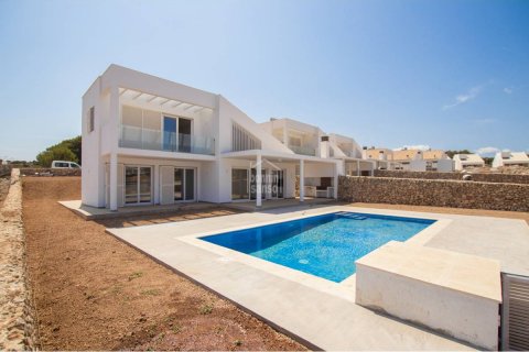 Villa for sale in Es Mercadal, Menorca, Spain 3 bedrooms, 165 sq.m. No. 23757 - photo 2