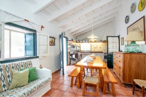 House for sale in Sant Lluis, Menorca, Spain 5 bedrooms, 668 sq.m. No. 30308 - photo 5