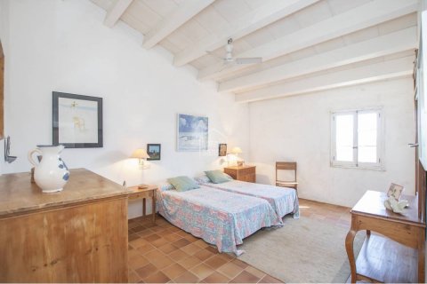 House for sale in Ciutadella De Menorca, Menorca, Spain 5 bedrooms, 500 sq.m. No. 24080 - photo 10