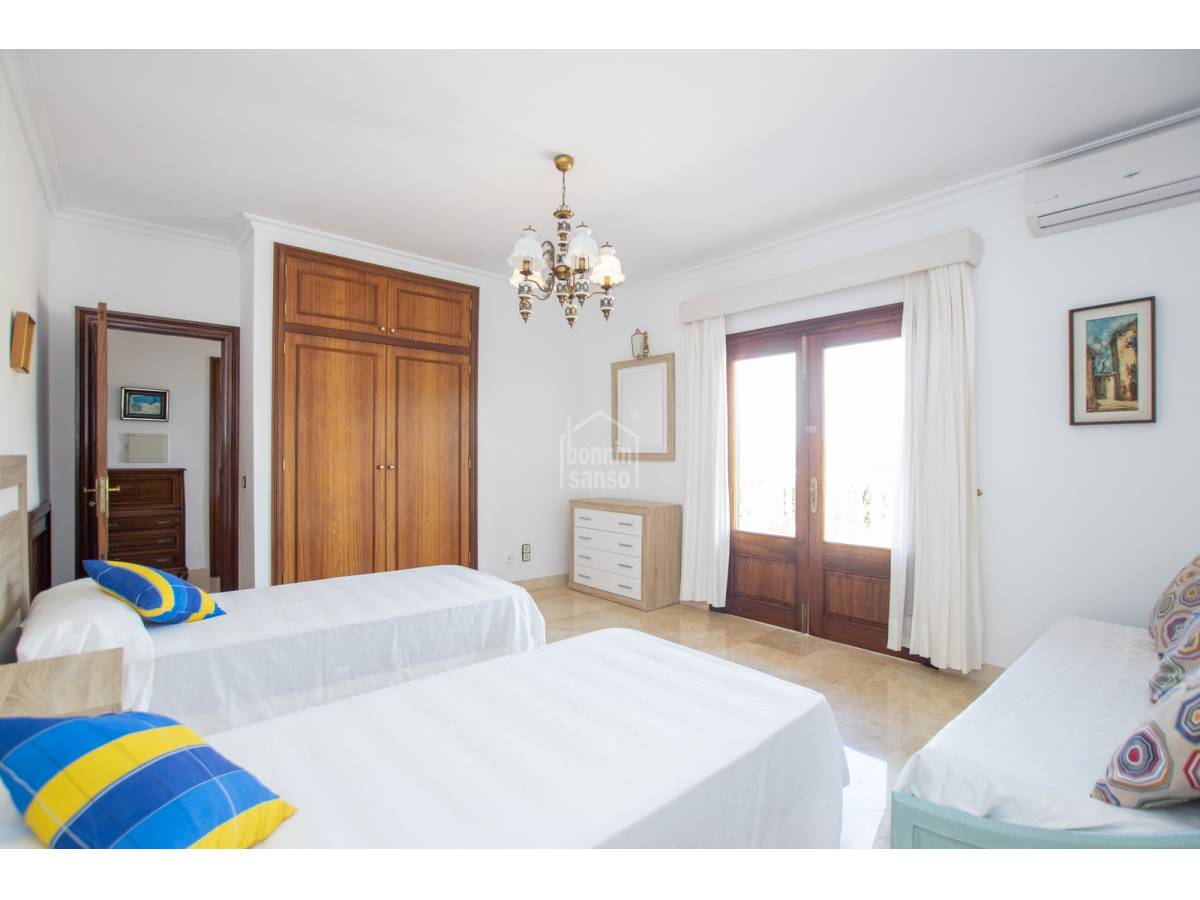 Villa en Sant Llorenc Des Cardassar, Mallorca, España 5 dormitorios, 542 m2 No. 23801