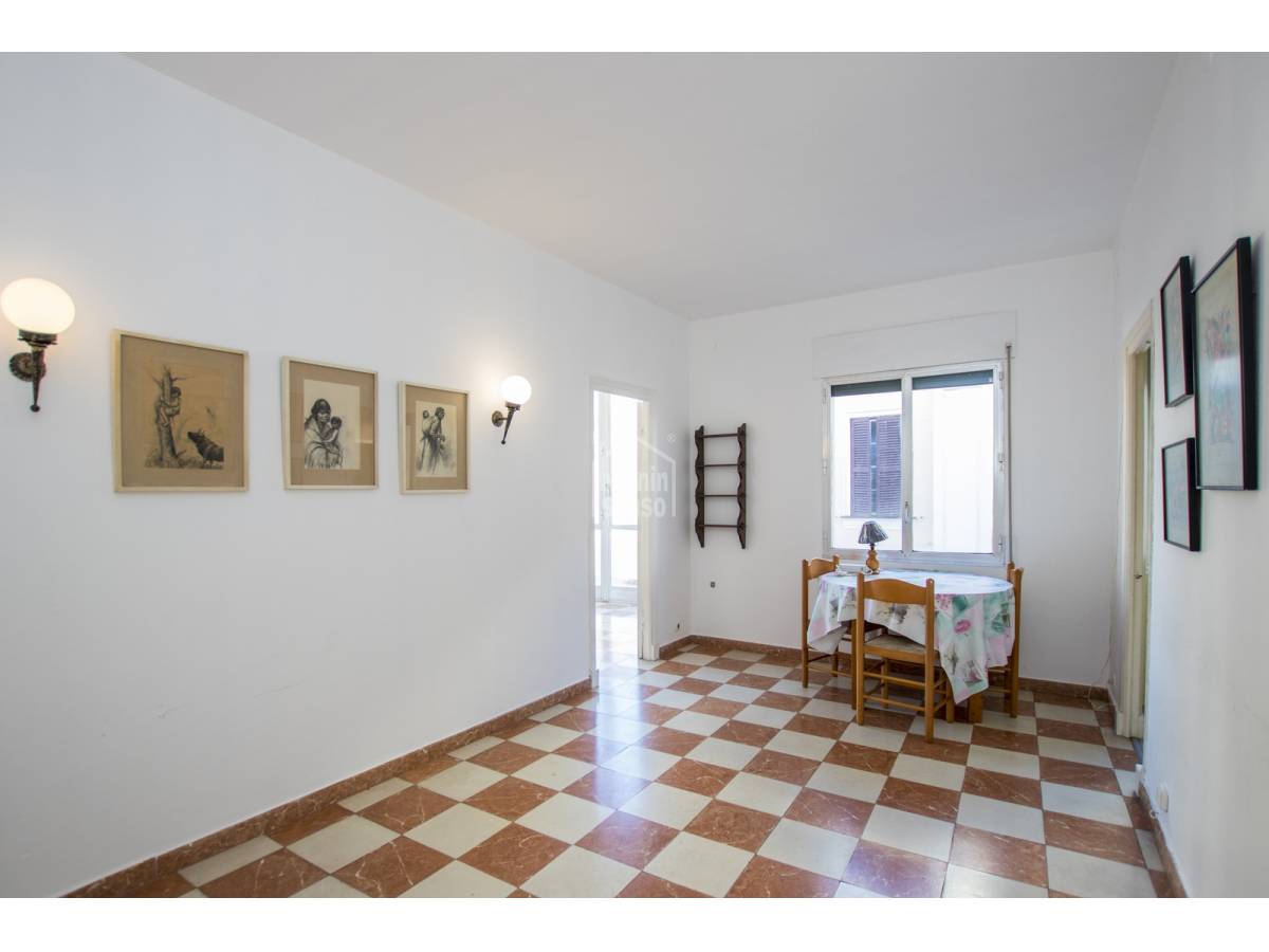 Propiedad comercial en Mahon, Menorca, España 10 dormitorios, 978 m2 No. 24213