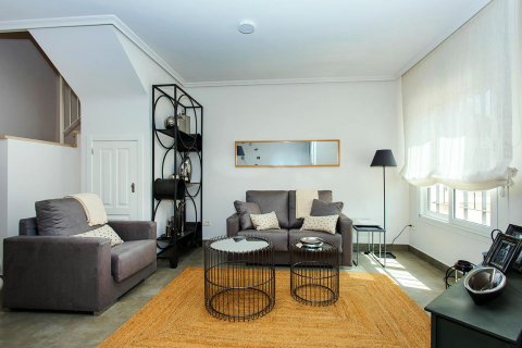Duplex for sale in Santa Pola, Alicante, Spain 3 bedrooms, 149 sq.m. No. 37860 - photo 4