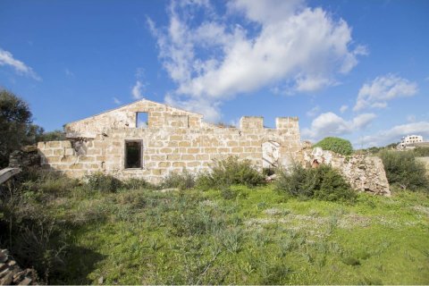 House for sale in Mahon, Menorca, Spain 5 bedrooms, 487 sq.m. No. 23841 - photo 3