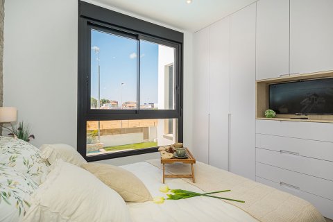 Apartment for sale in San Pedro del Pinatar, Murcia, Spain 3 bedrooms, 121 sq.m. No. 37806 - photo 20