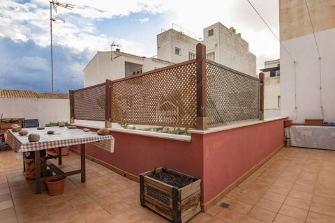 Townhouse for sale in Mahon, Menorca, Spain 3 bedrooms, 210 sq.m. No. 27955 - photo 6