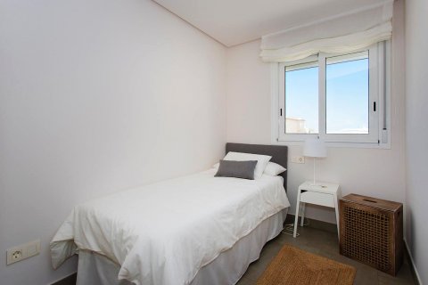 Apartment for sale in Santa Pola, Alicante, Spain 3 bedrooms, 73 sq.m. No. 37955 - photo 9