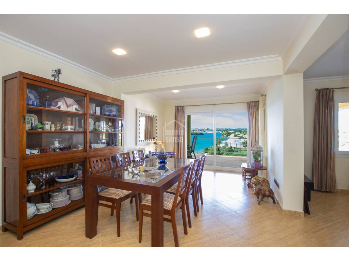 Villa i Mahon, Menorca, Spanien 4 sovrum, 249 kvm. Nr. 23791