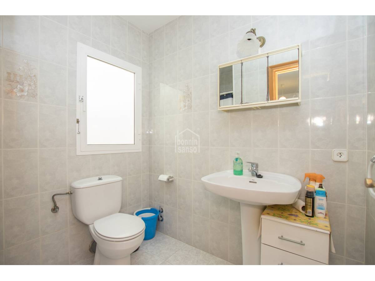 Commercial property à Es Mercadal, Menorca, Espagne 6 chambres, 698 m2 No. 23777