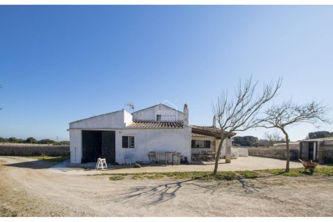 House for sale in Mahon, Menorca, Spain 6 bedrooms, 575 sq.m. No. 23769 - photo 4