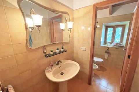 Finca for rent in Pollenca, Mallorca, Spain 9 bedrooms, 680 sq.m. No. 37007 - photo 12