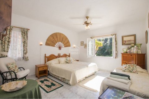 Villa for sale in Es Castell, Menorca, Spain 12 bedrooms, 700 sq.m. No. 23579 - photo 10