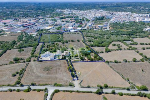 Land plot for sale in San Jaime Mediterraneo, Menorca, Spain 7 bedrooms, 30000 sq.m. No. 27966 - photo 3