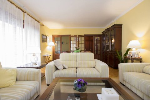 Apartment for sale in Mahon, Menorca, Spain 4 bedrooms, 152 sq.m. No. 24109 - photo 5