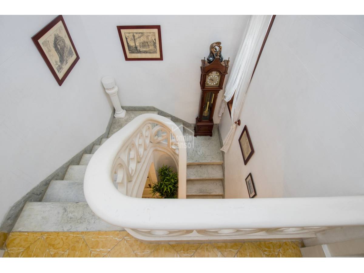 Townhouse in Alaior, Menorca, Spain 5 bedrooms, 277 sq.m. No. 23949
