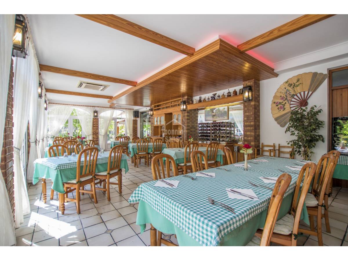 Commercial property à Es Mercadal, Menorca, Espagne 6 chambres, 698 m2 No. 23777