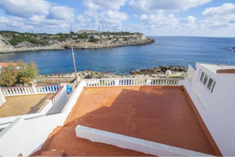 Townhouse for sale in Es Castell, Menorca, Spain 3 bedrooms, 125 sq.m. No. 23561 - photo 11