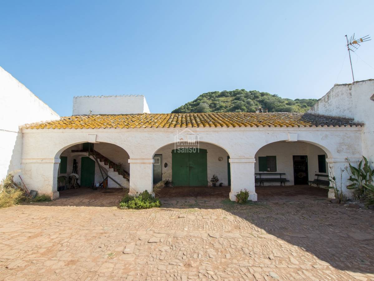 House in Ferreries, Menorca, Spanien 10 Schlafzimmer, 1085 m2 Nr. 24007